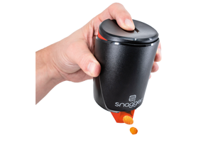 Snagger solo mit Hand rot  farbe it korrigiert - Kommunikatives Produkt 2022